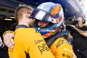 2024-05-26 - HUGHES Jake (gbr), NEOM McLaren Formula E Team, Nissan e-4ORCE 04, portrait during the 2024 Shanghai ePrix, 8th meeting of the 2023-24 ABB FIA Formula E World Championship, on the Shanghai International Circuit from May 24 to 26, 2024 in Shanghai, China - 2024 FORMULA E SHANGHAI EPRIX - FORMULA E - MOTORS