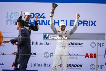 2024-05-26 - Podium, NATO Norman (fra), Andretti Global, Porsche 99X Electric, portrait during the 2024 Shanghai ePrix, 8th meeting of the 2023-24 ABB FIA Formula E World Championship, on the Shanghai International Circuit from May 24 to 26, 2024 in Shanghai, China - 2024 FORMULA E SHANGHAI EPRIX - FORMULA E - MOTORS