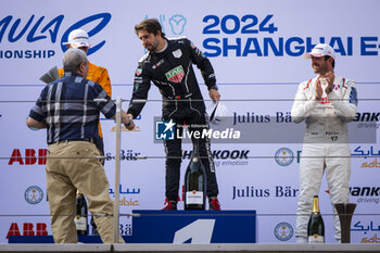 2024-05-26 - Podium, DA COSTA Antonio Felix (prt), TAG HEUER Porsche Formula E Team, Porsche 99X Electric, portrait during the 2024 Shanghai ePrix, 8th meeting of the 2023-24 ABB FIA Formula E World Championship, on the Shanghai International Circuit from May 24 to 26, 2024 in Shanghai, China - 2024 FORMULA E SHANGHAI EPRIX - FORMULA E - MOTORS