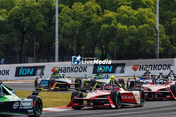 2024-05-26 - 22 ROWLAND Oliver (gbr), Nissan Formula E Team, Nissan e-4ORCE 04, action during the 2024 Shanghai ePrix, 8th meeting of the 2023-24 ABB FIA Formula E World Championship, on the Shanghai International Circuit from May 24 to 26, 2024 in Shanghai, China - 2024 FORMULA E SHANGHAI EPRIX - FORMULA E - MOTORS