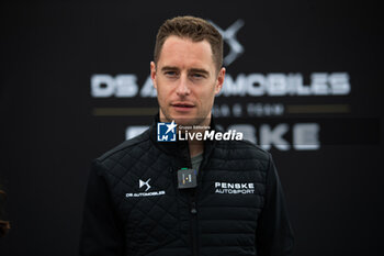 2024-06-27 - VANDOORNE Stoffel (bel), DS Penske, DS E-Tense FE23, portrait during the 2024 Portland ePrix, 9th meeting of the 2023-24 ABB FIA Formula E World Championship, on the Portland International Raceway from June 28 to 30, 2024 in Portland, United States of America - 2024 FORMULA E PORTLAND EPRIX - FORMULA E - MOTORS