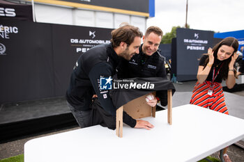 2024-06-27 - VANDOORNE Stoffel (bel), DS Penske, DS E-Tense FE23, portrait VERGNE Jean-Eric (fra), DS Penske, DS E-Tense FE23, portrait during the 2024 Portland ePrix, 9th meeting of the 2023-24 ABB FIA Formula E World Championship, on the Portland International Raceway from June 28 to 30, 2024 in Portland, United States of America - 2024 FORMULA E PORTLAND EPRIX - FORMULA E - MOTORS