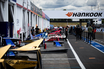 2024-06-27 - Paddock during the 2024 Portland ePrix, 9th meeting of the 2023-24 ABB FIA Formula E World Championship, on the Portland International Raceway from June 28 to 30, 2024 in Portland, United States of America - 2024 FORMULA E PORTLAND EPRIX - FORMULA E - MOTORS