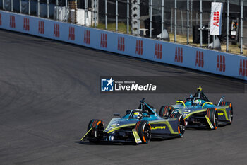 2024-06-29 - 51 MULLER Nico (swi), ABT CUPRA Formula E Team, Mahindra M9Electro, action, 11 DI GRASSI Lucas (bra), ABT CUPRA Formula E Team, Mahindra M9Electro, action, during the 2024 Portland ePrix, 9th meeting of the 2023-24 ABB FIA Formula E World Championship, on the Portland International Raceway from June 28 to 30, 2024 in Portland, United States of America - 2024 FORMULA E PORTLAND EPRIX - FORMULA E - MOTORS