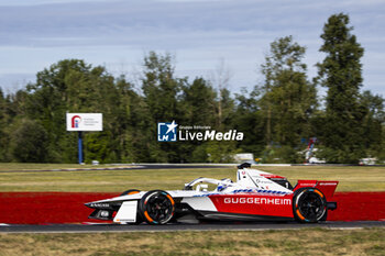 2024-06-29 - 01 DENNIS Jake (gbr), Andretti Global, Porsche 99X Electric, action during the 2024 Portland ePrix, 9th meeting of the 2023-24 ABB FIA Formula E World Championship, on the Portland International Raceway from June 28 to 30, 2024 in Portland, United States of America - 2024 FORMULA E PORTLAND EPRIX - FORMULA E - MOTORS