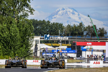 2024-06-29 - 25 VERGNE Jean-Eric (fra), DS Penske, DS E-Tense FE23, action 02 VANDOORNE Stoffel (bel), DS Penske, DS E-Tense FE23, action during the 2024 Portland ePrix, 9th meeting of the 2023-24 ABB FIA Formula E World Championship, on the Portland International Raceway from June 28 to 30, 2024 in Portland, United States of America - 2024 FORMULA E PORTLAND EPRIX - FORMULA E - MOTORS