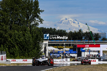 2024-06-29 - 17 NATO Norman (fra), Andretti Global, Porsche 99X Electric, action during the 2024 Portland ePrix, 9th meeting of the 2023-24 ABB FIA Formula E World Championship, on the Portland International Raceway from June 28 to 30, 2024 in Portland, United States of America - 2024 FORMULA E PORTLAND EPRIX - FORMULA E - MOTORS