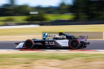 2024-06-29 - 37 CASSIDY Nick (nzl), Jaguar TCS Racing, Jaguar I-Type 6, action during the 2024 Portland ePrix, 9th meeting of the 2023-24 ABB FIA Formula E World Championship, on the Portland International Raceway from June 28 to 30, 2024 in Portland, United States of America - 2024 FORMULA E PORTLAND EPRIX - FORMULA E - MOTORS