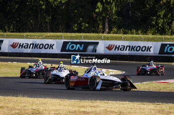 2024-06-29 - 01 DENNIS Jake (gbr), Andretti Global, Porsche 99X Electric, action during the 2024 Portland ePrix, 9th meeting of the 2023-24 ABB FIA Formula E World Championship, on the Portland International Raceway from June 28 to 30, 2024 in Portland, United States of America - 2024 FORMULA E PORTLAND EPRIX - FORMULA E - MOTORS