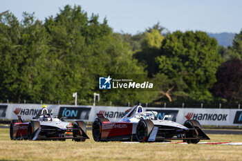 2024-06-29 - 01 DENNIS Jake (gbr), Andretti Global, Porsche 99X Electric, action during the 2024 Portland ePrix, 9th meeting of the 2023-24 ABB FIA Formula E World Championship, on the Portland International Raceway from June 28 to 30, 2024 in Portland, United States of America - 2024 FORMULA E PORTLAND EPRIX - FORMULA E - MOTORS