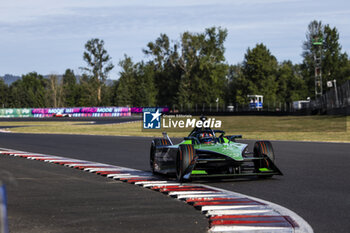 2024-06-29 - 16 BUEMI Sébastien (swi), Envision Racing, Jaguar I-Type 6, action during the 2024 Portland ePrix, 9th meeting of the 2023-24 ABB FIA Formula E World Championship, on the Portland International Raceway from June 28 to 30, 2024 in Portland, United States of America - 2024 FORMULA E PORTLAND EPRIX - FORMULA E - MOTORS