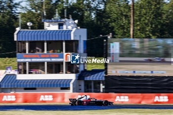 2024-06-29 - 94 WEHRLEIN Pascal (ger), TAG HEUER Porsche Formula E Team, Porsche 99X Electric, action during the 2024 Portland ePrix, 9th meeting of the 2023-24 ABB FIA Formula E World Championship, on the Portland International Raceway from June 28 to 30, 2024 in Portland, United States of America - 2024 FORMULA E PORTLAND EPRIX - FORMULA E - MOTORS