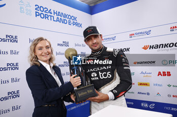 2024-06-29 - EVANS Mitch (nzl), Jaguar TCS Racing, Jaguar I-Type 6, portrait during the 2024 Portland ePrix, 9th meeting of the 2023-24 ABB FIA Formula E World Championship, on the Portland International Raceway from June 28 to 30, 2024 in Portland, United States of America - 2024 FORMULA E PORTLAND EPRIX - FORMULA E - MOTORS