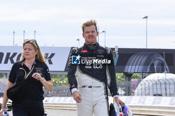 2024-06-29 - CASSIDY Nick (nzl), Jaguar TCS Racing, Jaguar I-Type 6, portrait during the 2024 Portland ePrix, 9th meeting of the 2023-24 ABB FIA Formula E World Championship, on the Portland International Raceway from June 28 to 30, 2024 in Portland, United States of America - 2024 FORMULA E PORTLAND EPRIX - FORMULA E - MOTORS