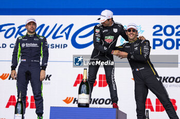 2024-06-29 - VERGNE Jean-Eric (fra), DS Penske, DS E-Tense FE23, portrait celebrating his podium during the 2024 Portland ePrix, 9th meeting of the 2023-24 ABB FIA Formula E World Championship, on the Portland International Raceway from June 28 to 30, 2024 in Portland, United States of America - 2024 FORMULA E PORTLAND EPRIX - FORMULA E - MOTORS