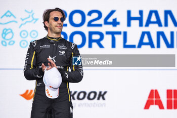 2024-06-29 - VERGNE Jean-Eric (fra), DS Penske, DS E-Tense FE23, portrait celebrating his podium during the 2024 Portland ePrix, 9th meeting of the 2023-24 ABB FIA Formula E World Championship, on the Portland International Raceway from June 28 to 30, 2024 in Portland, United States of America - 2024 FORMULA E PORTLAND EPRIX - FORMULA E - MOTORS