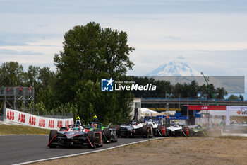 2024-06-29 - 13 DA COSTA Antonio Felix (prt), TAG HEUER Porsche Formula E Team, Porsche 99X Electric, action during the 2024 Portland ePrix, 9th meeting of the 2023-24 ABB FIA Formula E World Championship, on the Portland International Raceway from June 28 to 30, 2024 in Portland, United States of America - 2024 FORMULA E PORTLAND EPRIX - FORMULA E - MOTORS