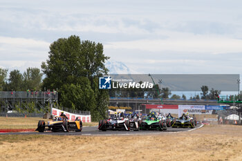 2024-06-29 - Start 09 EVANS Mitch (nzl), Jaguar TCS Racing, Jaguar I-Type 6, action during the 2024 Portland ePrix, 9th meeting of the 2023-24 ABB FIA Formula E World Championship, on the Portland International Raceway from June 28 to 30, 2024 in Portland, United States of America - 2024 FORMULA E PORTLAND EPRIX - FORMULA E - MOTORS