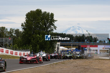 2024-06-29 - 23 FENESTRAZ Sacha (fra), Nissan Formula E Team, Nissan e-4ORCE 04, action during the 2024 Portland ePrix, 9th meeting of the 2023-24 ABB FIA Formula E World Championship, on the Portland International Raceway from June 28 to 30, 2024 in Portland, United States of America - 2024 FORMULA E PORTLAND EPRIX - FORMULA E - MOTORS