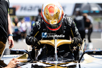 2024-06-29 - VERGNE Jean-Eric (fra), DS Penske, DS E-Tense FE23, portrait during the 2024 Portland ePrix, 9th meeting of the 2023-24 ABB FIA Formula E World Championship, on the Portland International Raceway from June 28 to 30, 2024 in Portland, United States of America - 2024 FORMULA E PORTLAND EPRIX - FORMULA E - MOTORS