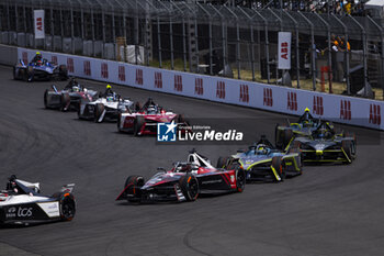 2024-06-29 - 94 WEHRLEIN Pascal (ger), TAG HEUER Porsche Formula E Team, Porsche 99X Electric, action during the 2024 Portland ePrix, 9th meeting of the 2023-24 ABB FIA Formula E World Championship, on the Portland International Raceway from June 28 to 30, 2024 in Portland, United States of America - 2024 FORMULA E PORTLAND EPRIX - FORMULA E - MOTORS