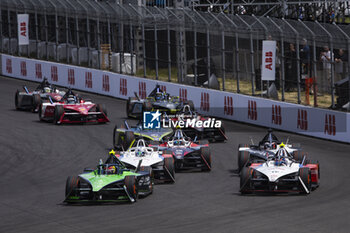 2024-06-29 - 04 FRIJNS Robin (nld), Envision Racing, Jaguar I-Type 6, 17 NATO Norman (fra), Andretti Global, Porsche 99X Electric, action during the 2024 Portland ePrix, 9th meeting of the 2023-24 ABB FIA Formula E World Championship, on the Portland International Raceway from June 28 to 30, 2024 in Portland, United States of America - 2024 FORMULA E PORTLAND EPRIX - FORMULA E - MOTORS