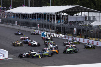 2024-06-29 - 51 MULLER Nico (swi), ABT CUPRA Formula E Team, Mahindra M9Electro, action during the 2024 Portland ePrix, 9th meeting of the 2023-24 ABB FIA Formula E World Championship, on the Portland International Raceway from June 28 to 30, 2024 in Portland, United States of America - 2024 FORMULA E PORTLAND EPRIX - FORMULA E - MOTORS