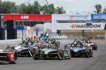 2024-06-29 - 33 TICKTUM Dan (gbr), ERT Formula E Team, ERT X24, action during the 2024 Portland ePrix, 9th meeting of the 2023-24 ABB FIA Formula E World Championship, on the Portland International Raceway from June 28 to 30, 2024 in Portland, United States of America - 2024 FORMULA E PORTLAND EPRIX - FORMULA E - MOTORS