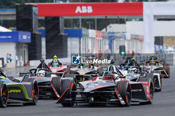 2024-06-29 - 94 WEHRLEIN Pascal (ger), TAG HEUER Porsche Formula E Team, Porsche 99X Electric, action during the 2024 Portland ePrix, 9th meeting of the 2023-24 ABB FIA Formula E World Championship, on the Portland International Raceway from June 28 to 30, 2024 in Portland, United States of America - 2024 FORMULA E PORTLAND EPRIX - FORMULA E - MOTORS