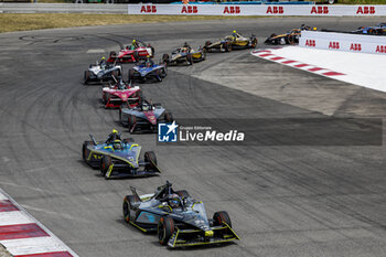 2024-06-29 - 33 TICKTUM Dan (gbr), ERT Formula E Team, ERT X24, action 11 DI GRASSI Lucas (bra), ABT CUPRA Formula E Team, Mahindra M9Electro, action during the 2024 Portland ePrix, 9th meeting of the 2023-24 ABB FIA Formula E World Championship, on the Portland International Raceway from June 28 to 30, 2024 in Portland, United States of America - 2024 FORMULA E PORTLAND EPRIX - FORMULA E - MOTORS