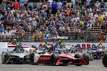 2024-06-29 - 22 COLLET Caio (bra), Nissan Formula E Team, Nissan e-4ORCE 04, action during the 2024 Portland ePrix, 9th meeting of the 2023-24 ABB FIA Formula E World Championship, on the Portland International Raceway from June 28 to 30, 2024 in Portland, United States of America - 2024 FORMULA E PORTLAND EPRIX - FORMULA E - MOTORS