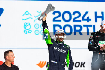 2024-06-30 - FRIJNS Robin (nld), Envision Racing, Jaguar I-Type 6, portrait podium, portrait during the 2024 Portland ePrix, 9th meeting of the 2023-24 ABB FIA Formula E World Championship, on the Portland International Raceway from June 28 to 30, 2024 in Portland, United States of America - 2024 FORMULA E PORTLAND EPRIX - FORMULA E - MOTORS