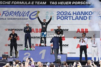 2024-06-30 - DA COSTA Antonio Felix (prt), TAG HEUER Porsche Formula E Team, Porsche 99X Electric, portrait VERGNE Jean-Eric (fra), DS Penske, DS E-Tense FE23, portrait FRIJNS Robin (nld), Envision Racing, Jaguar I-Type 6, portrait podium, portrait race 1 during the 2024 Portland ePrix, 9th meeting of the 2023-24 ABB FIA Formula E World Championship, on the Portland International Raceway from June 28 to 30, 2024 in Portland, United States of America - 2024 FORMULA E PORTLAND EPRIX - FORMULA E - MOTORS