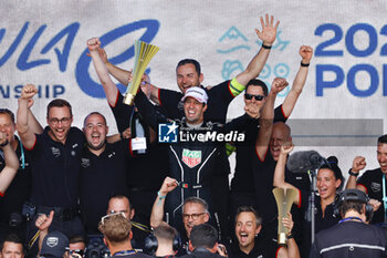 2024-06-30 - DA COSTA Antonio Felix (prt), TAG HEUER Porsche Formula E Team, Porsche 99X Electric, portrait VERGNE Jean-Eric (fra), DS Penske, DS E-Tense FE23, portrait FRIJNS Robin (nld), Envision Racing, Jaguar I-Type 6, portrait podium, portrait race 1 during the 2024 Portland ePrix, 9th meeting of the 2023-24 ABB FIA Formula E World Championship, on the Portland International Raceway from June 28 to 30, 2024 in Portland, United States of America - 2024 FORMULA E PORTLAND EPRIX - FORMULA E - MOTORS