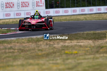 2024-06-30 - 22 COLLET Caio (bra), Nissan Formula E Team, Nissan e-4ORCE 04, action during the 2024 Portland ePrix, 9th meeting of the 2023-24 ABB FIA Formula E World Championship, on the Portland International Raceway from June 28 to 30, 2024 in Portland, United States of America - 2024 FORMULA E PORTLAND EPRIX - FORMULA E - MOTORS