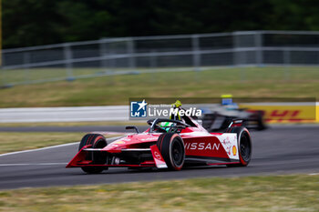 2024-06-30 - 22 COLLET Caio (bra), Nissan Formula E Team, Nissan e-4ORCE 04, action during the 2024 Portland ePrix, 9th meeting of the 2023-24 ABB FIA Formula E World Championship, on the Portland International Raceway from June 28 to 30, 2024 in Portland, United States of America - 2024 FORMULA E PORTLAND EPRIX - FORMULA E - MOTORS