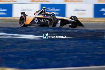 2024-06-30 - 05 HUGHES Jake (gbr), NEOM McLaren Formula E Team, Nissan e-4ORCE 04, action during the 2024 Portland ePrix, 9th meeting of the 2023-24 ABB FIA Formula E World Championship, on the Portland International Raceway from June 28 to 30, 2024 in Portland, United States of America - 2024 FORMULA E PORTLAND EPRIX - FORMULA E - MOTORS