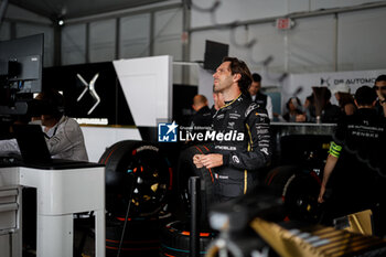 2024-06-30 - VERGNE Jean-Eric (fra), DS Penske, DS E-Tense FE23, portrait during the 2024 Portland ePrix, 9th meeting of the 2023-24 ABB FIA Formula E World Championship, on the Portland International Raceway from June 28 to 30, 2024 in Portland, United States of America - 2024 FORMULA E PORTLAND EPRIX - FORMULA E - MOTORS