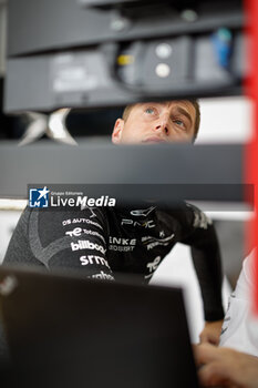 2024-06-30 - VANDOORNE Stoffel (bel), DS Penske, DS E-Tense FE23, portrait, during the 2024 Portland ePrix, 9th meeting of the 2023-24 ABB FIA Formula E World Championship, on the Portland International Raceway from June 28 to 30, 2024 in Portland, United States of America - 2024 FORMULA E PORTLAND EPRIX - FORMULA E - MOTORS