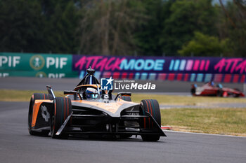 2024-06-30 - 08 BIRD Sam (gbr), NEOM McLaren Formula E Team, Nissan e-4ORCE 04, action, during the 2024 Portland ePrix, 9th meeting of the 2023-24 ABB FIA Formula E World Championship, on the Portland International Raceway from June 28 to 30, 2024 in Portland, United States of America - 2024 FORMULA E PORTLAND EPRIX - FORMULA E - MOTORS