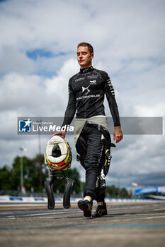 2024-06-30 - VANDOORNE Stoffel (bel), DS Penske, DS E-Tense FE23, portrait, during the 2024 Portland ePrix, 9th meeting of the 2023-24 ABB FIA Formula E World Championship, on the Portland International Raceway from June 28 to 30, 2024 in Portland, United States of America - 2024 FORMULA E PORTLAND EPRIX - FORMULA E - MOTORS