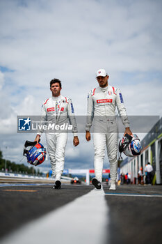 2024-06-30 - NATO Norman (fra), Andretti Global, Porsche 99X Electric, portrait, DENNIS Jake (gbr), Andretti Global, Porsche 99X Electric, portrait, during the 2024 Portland ePrix, 9th meeting of the 2023-24 ABB FIA Formula E World Championship, on the Portland International Raceway from June 28 to 30, 2024 in Portland, United States of America - 2024 FORMULA E PORTLAND EPRIX - FORMULA E - MOTORS