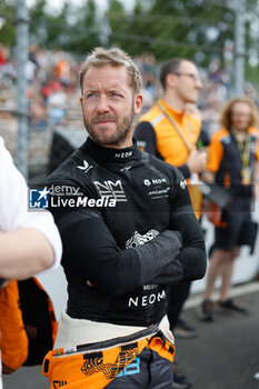 2024-06-30 - grille de depart, starting grid ,BIRD Sam (gbr), NEOM McLaren Formula E Team, Nissan e-4ORCE 04, portrait during the 2024 Portland ePrix, 9th meeting of the 2023-24 ABB FIA Formula E World Championship, on the Portland International Raceway from June 28 to 30, 2024 in Portland, United States of America - 2024 FORMULA E PORTLAND EPRIX - FORMULA E - MOTORS