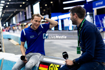 2024-07-18 - GUNTHER Maximilian (ger), Maserati MSG Racing, Maserati Tipo Folgore, portrait during the 2024 Hankook London ePrix, 10th meeting of the 2023-24 ABB FIA Formula E World Championship, on the ExCeL London from June 18 to 21, 2024 in London, United Kingdom - 2024 FORMULA E LONDON EPRIX - FORMULA E - MOTORS