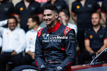 2024-07-19 - MORTARA Edoardo (swi), Mahindra Racing, Mahindra M9Electro, portrait during the 2024 Hankook London ePrix, 10th meeting of the 2023-24 ABB FIA Formula E World Championship, on the ExCeL London from June 18 to 21, 2024 in London, United Kingdom - 2024 FORMULA E LONDON EPRIX - FORMULA E - MOTORS