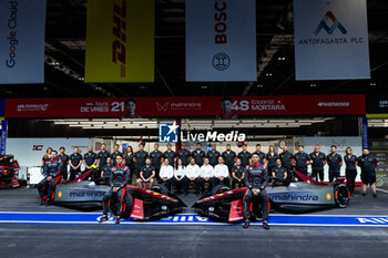 2024-07-19 - MORTARA Edoardo (swi), Mahindra Racing, Mahindra M9Electro, portrait DE VRIES Nyck (nld), Mahindra Racing, Mahindra M9Electro, portrait during the 2024 Hankook London ePrix, 10th meeting of the 2023-24 ABB FIA Formula E World Championship, on the ExCeL London from June 18 to 21, 2024 in London, United Kingdom - 2024 FORMULA E LONDON EPRIX - FORMULA E - MOTORS