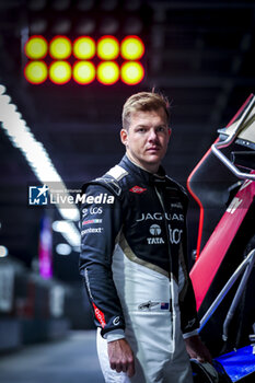 2024-07-19 - CASSIDY Nick (nzl), Jaguar TCS Racing, Jaguar I-Type 6, portrait during the 2024 Hankook London ePrix, 10th meeting of the 2023-24 ABB FIA Formula E World Championship, on the ExCeL London from June 18 to 21, 2024 in London, United Kingdom - 2024 FORMULA E LONDON EPRIX - FORMULA E - MOTORS