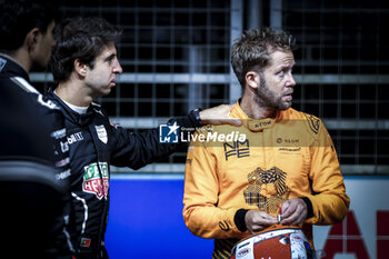 2024-07-19 - DA COSTA Antonio Felix (prt), TAG HEUER Porsche Formula E Team, Porsche 99X Electric, portrait, BIRD Sam (gbr), NEOM McLaren Formula E Team, Nissan e-4ORCE 04, portrait during the 2024 Hankook London ePrix, 10th meeting of the 2023-24 ABB FIA Formula E World Championship, on the ExCeL London from June 18 to 21, 2024 in London, United Kingdom - 2024 FORMULA E LONDON EPRIX - FORMULA E - MOTORS