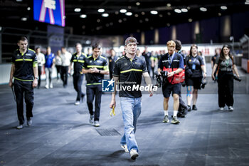 2024-07-19 - trackwalk TICKTUM Dan (gbr), ERT Formula E Team, ERT X24, portrait during the 2024 Hankook London ePrix, 10th meeting of the 2023-24 ABB FIA Formula E World Championship, on the ExCeL London from June 18 to 21, 2024 in London, United Kingdom - 2024 FORMULA E LONDON EPRIX - FORMULA E - MOTORS