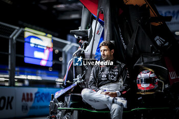 2024-07-19 - EVANS Mitch (nzl), Jaguar TCS Racing, Jaguar I-Type 6, portrait during the 2024 Hankook London ePrix, 10th meeting of the 2023-24 ABB FIA Formula E World Championship, on the ExCeL London from June 18 to 21, 2024 in London, United Kingdom - 2024 FORMULA E LONDON EPRIX - FORMULA E - MOTORS